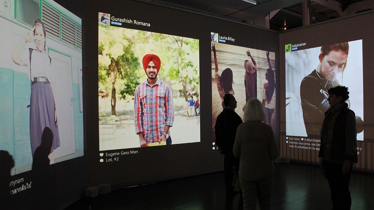Realtime stories - mapping the free flow of information around the world in realtime - ZKM Karlsruhe